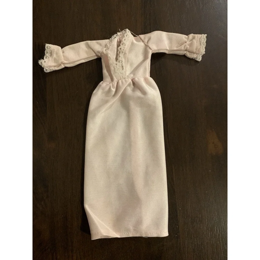barbie wedding dress vintage Unique Vintage Whether your child is hosting a pretend wedding or creating a beautiful bridal party Barbie | Toys | Barbie